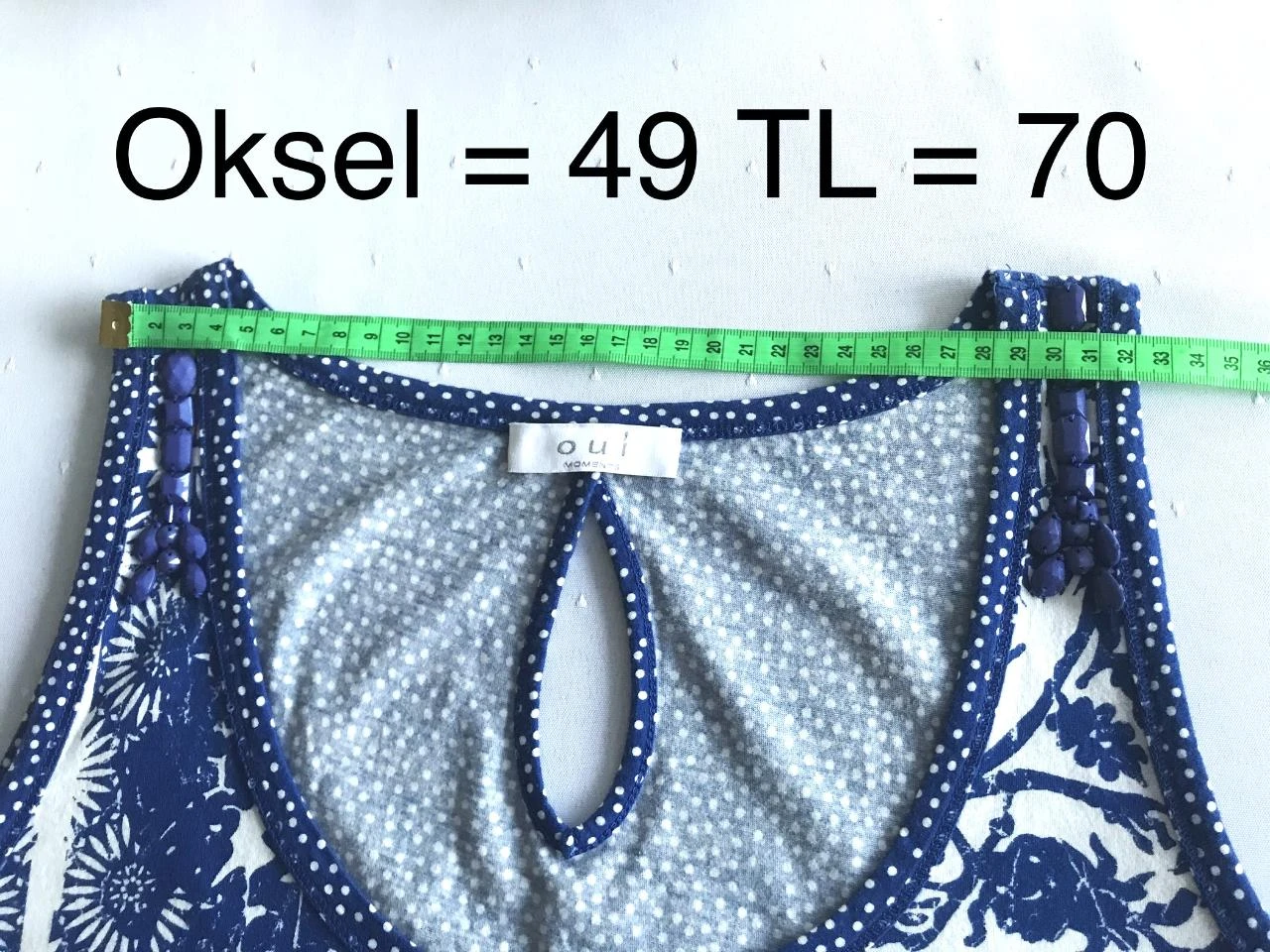 QUI M42 blusa branca azul sem mangas com pérolas . – photo 12